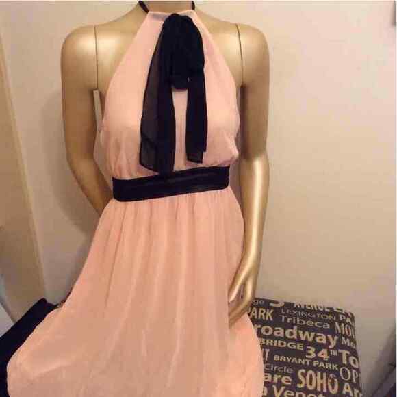 NWT Victoria's Secret 4 DRESS HIGH-NECK PEACH pink blush BLACK BOW chiffon - Picture 1 of 10